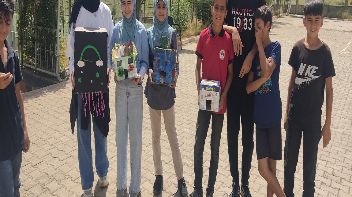 Öğrencilerimizden Can Dostlar İçin Anlamlı Proje